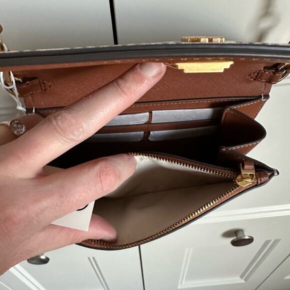 Tory Burch Emerson Printed Chain Wallet in Beige Reva Leopard NWT - Picture 11 of 14